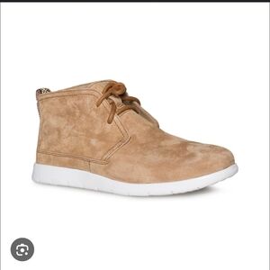 UGG Men's Tan Suede Chukka Boots Size 9